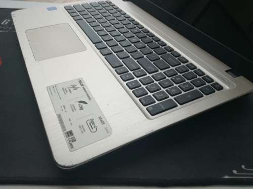 *Good performer*6TH GEN**ASUS X540S*LATEST 6TH GEN CELERON*500GB*TRU2LIFE DISPLAY*4gb RAM*